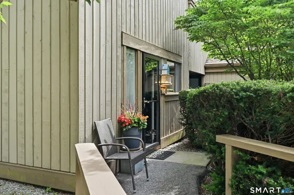 Property Slideshow image 3 of 31 | 76 heritage vlg c, Southbury, CT, 06488