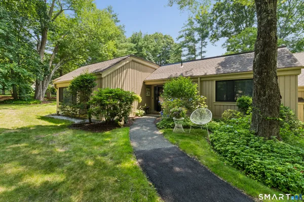 Property Slideshow image 2 of 40 | 1008 heritage vlg a, Southbury, CT, 06488