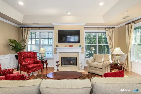 Property Slideshow image 2 of 40 | 16 franklin ct 16, Newtown, CT, 06470