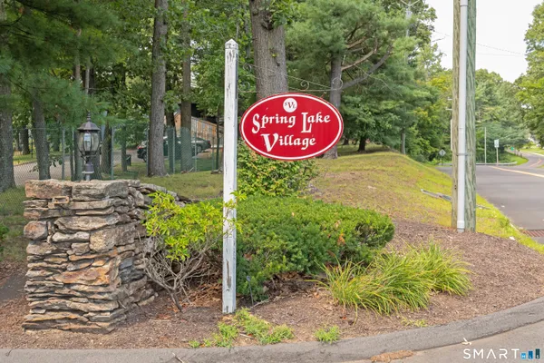 Property Slideshow image 2 of 30 | 116 timber rdg, Southington, CT, 06489