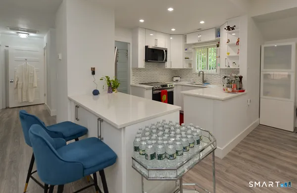 Property Slideshow image 3 of 13 | 1016 heritage vlg a, Southbury, CT, 06488