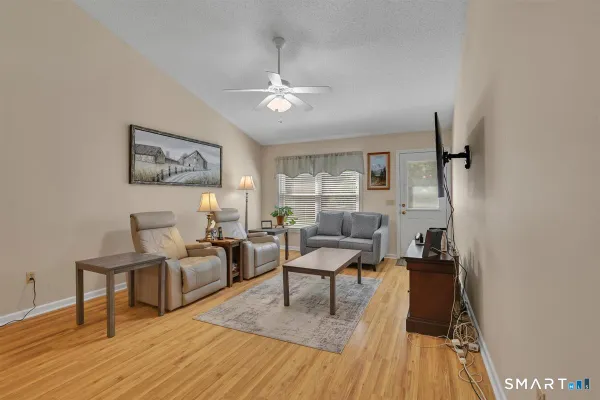 Property Slideshow image 3 of 32 | 853 glacier way 853, Southington, CT, 06489