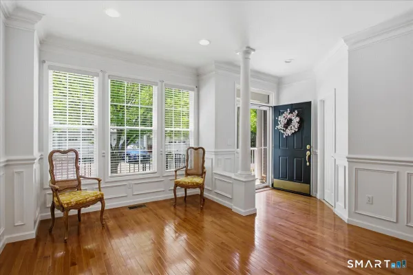Property Slideshow image 3 of 32 | 11 mercy st 11, Danbury, CT, 06810