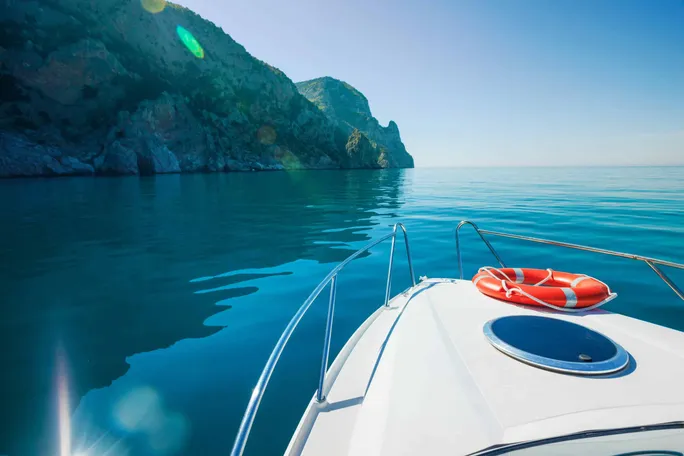 Discover the Best Boating Communities for 55+ Active Adults