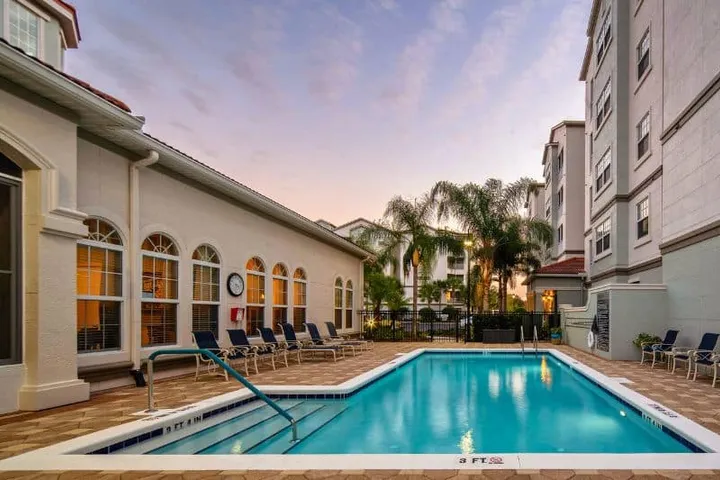 Arietta - Sarasota, FL