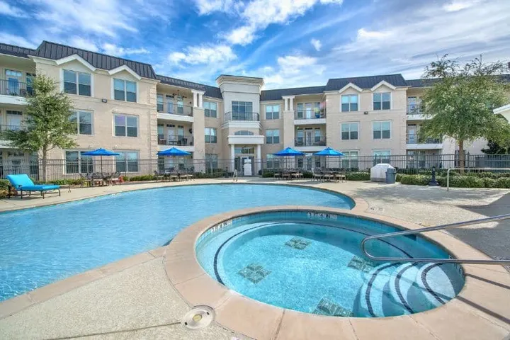 Overture Ridgmar - Fort Worth, TX