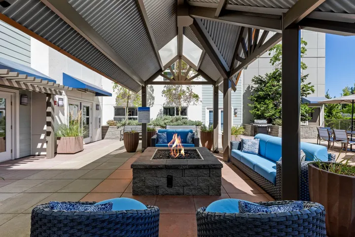 Destinations Lynnwood - Lynnwood, WA