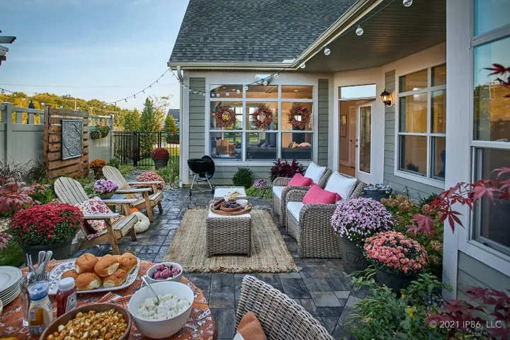Fall patio with cozy lounge seating