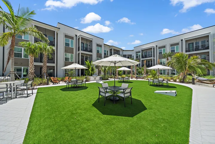 Mira at Palmer Ranch