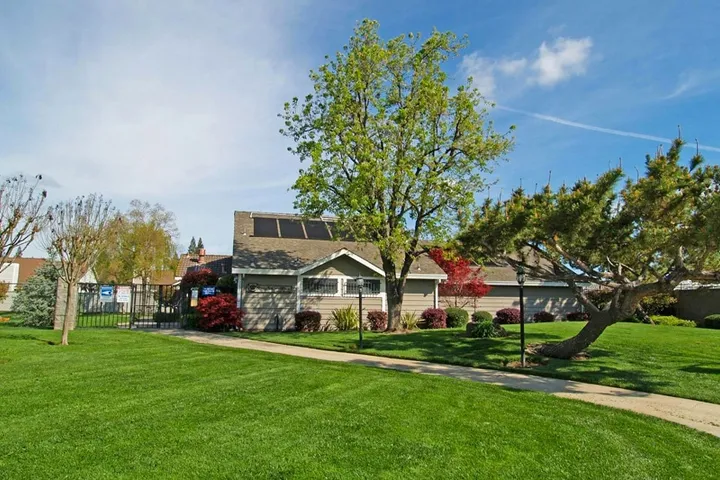 Regency Park - Modesto, CA