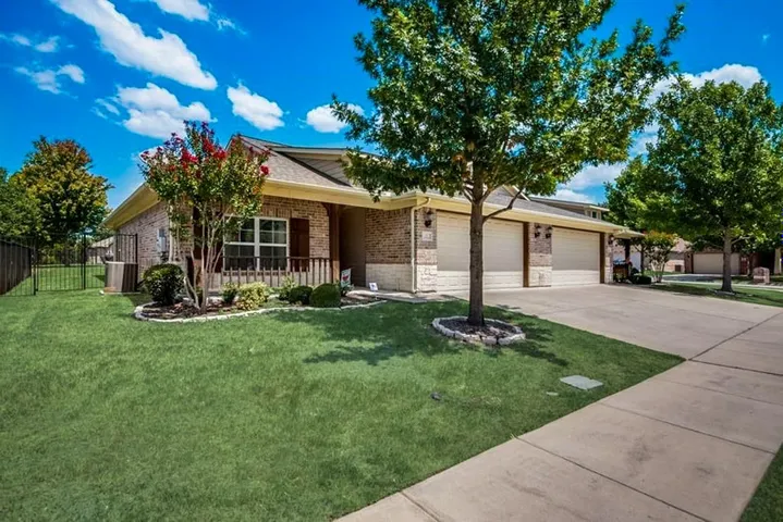 Country Lane Villas - McKinney, TX