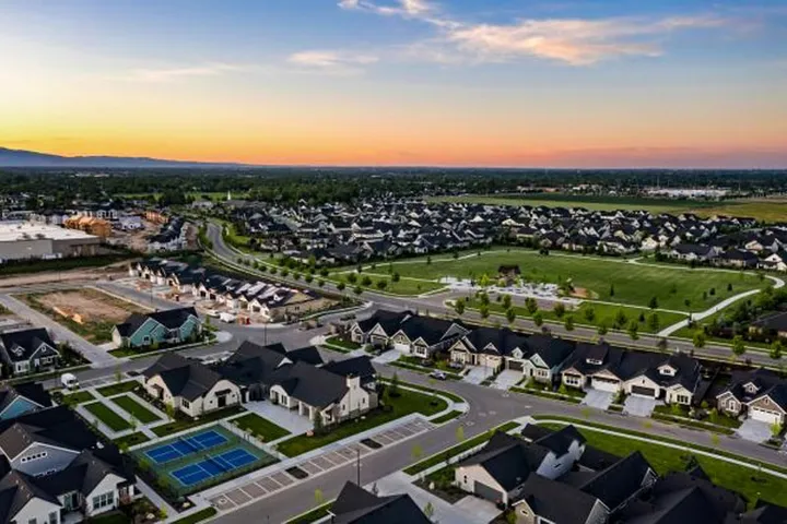 Cadence at Bainbridge - Meridian, ID