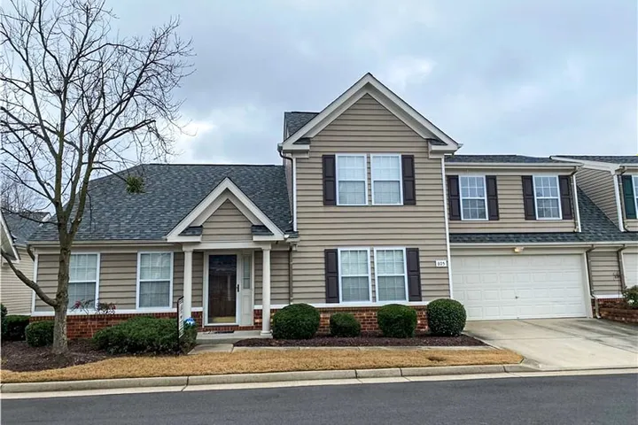 The Commons at Hunningdon Lakes - Chesapeake, VA