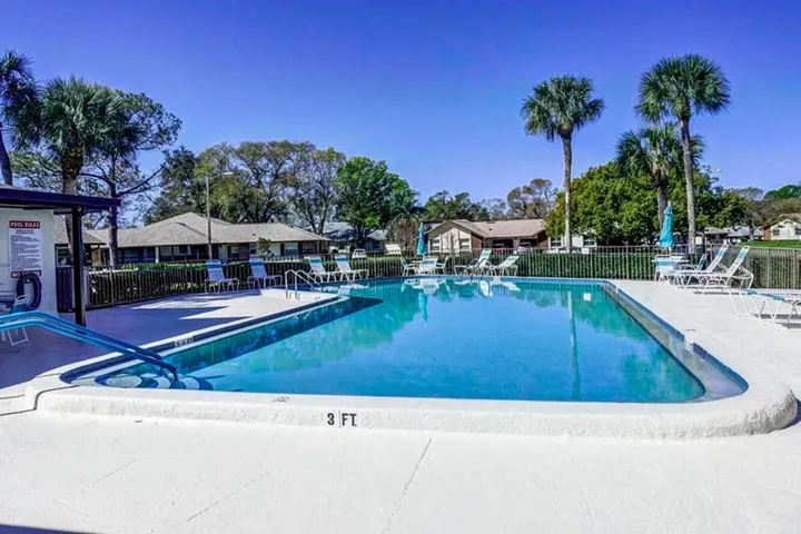 Scotsdale Cluster Condominiums - Dunedin, FL