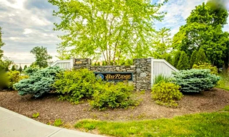 Bay Ridge - Middletown, RI