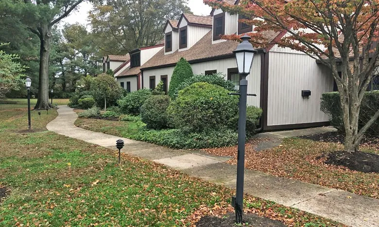 Chesire Square - Freehold Township NJ