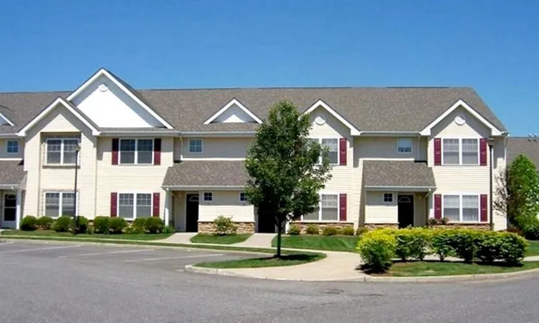 The Coves at Melville, NY