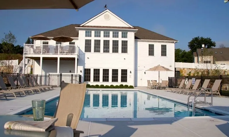 Newbury Village - Brookfield, CT