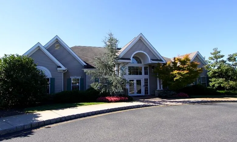 Meadows of Lake Ridge - Whiting, NJ