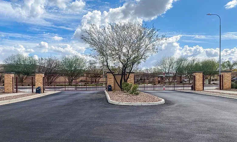 Lone Tree - Chandler, AZ