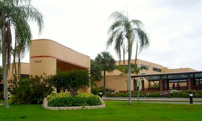 Lauderdale West - Plantation, FL