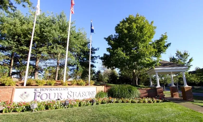 Four Seasons at Wall, NJ