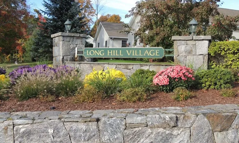 Long Hill Village - Trumbull, CT