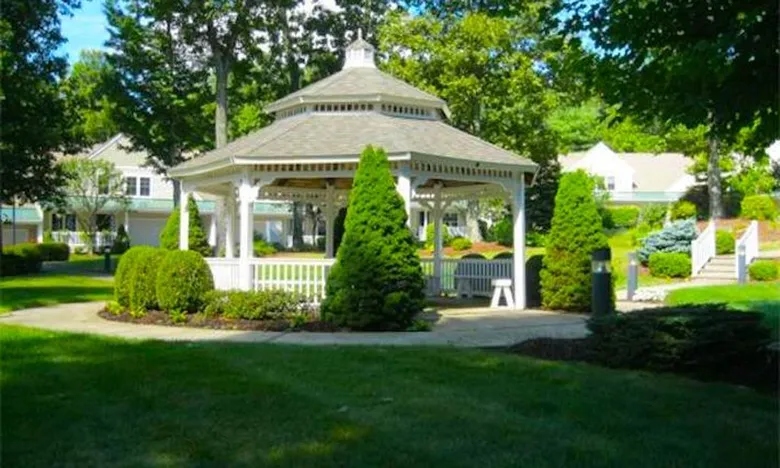 The Seasons at Salisbury - Holden, MA