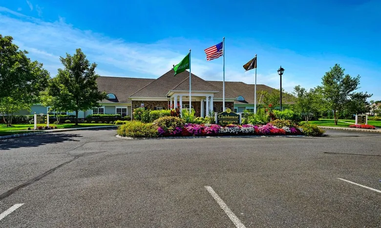 Renaissance at Monroe - Monroe, NJ