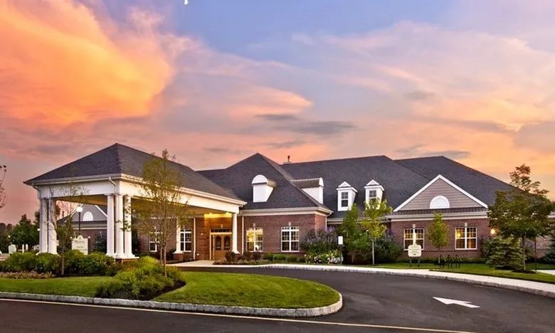 Equestra at Colts Neck Crossing - Farmingdale, NJ