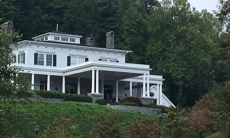 Kenmure - Flat Rock, NC