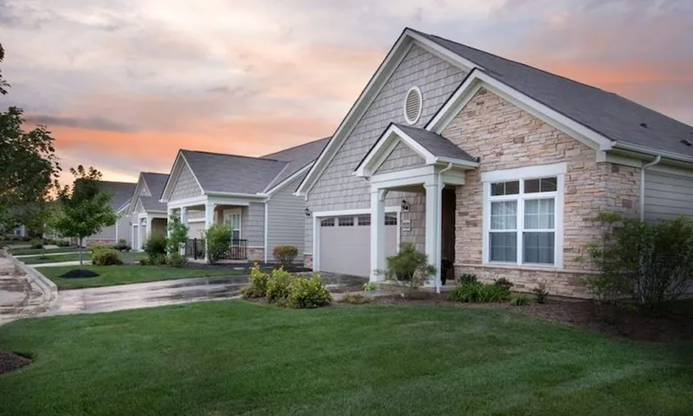The Courtyards at Shadow Creek - Clive, IA
