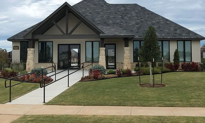 Twin Bridges Village - Edmond, OK