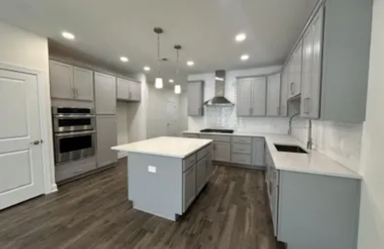 63 KAY CHIARELLO WAY, HAMILTON, NJ, 0869..., Hamilton, NJ 08690