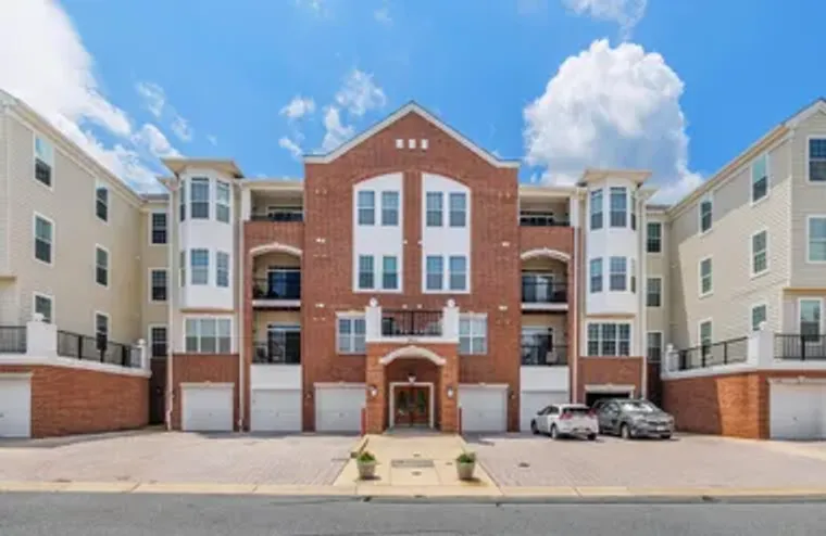 8615 FLUTTERING LEAF TRL 404, ODENTON, M..., Odenton, MD 21113