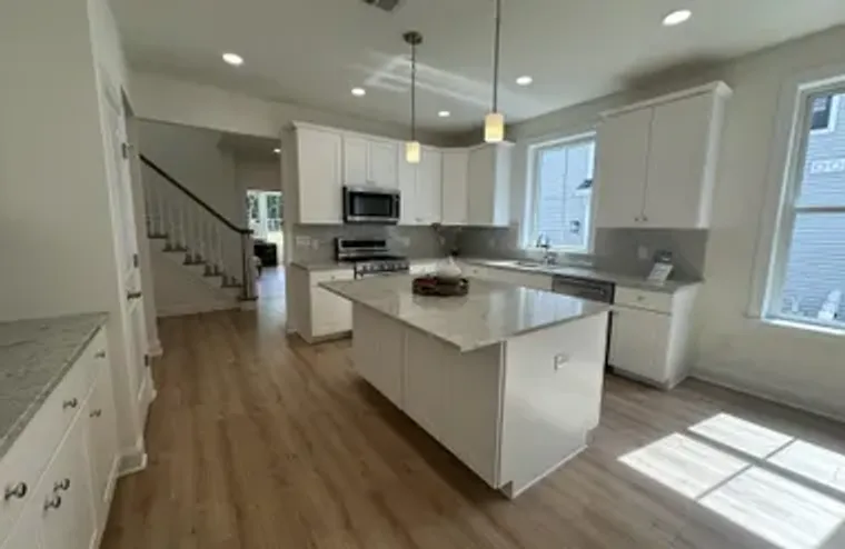 1 SPORTSMAN BLVD, HAMILTON, NJ, 08690, Hamilton, NJ 08690