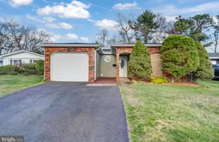 4 CAMPION CT, BRICK, NJ, 08724, Brick, NJ 08724