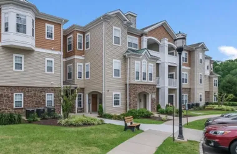 4000 VILLAGE WAY APT 202, BOOTHWYN, PA, ..., Boothwyn, PA 19061