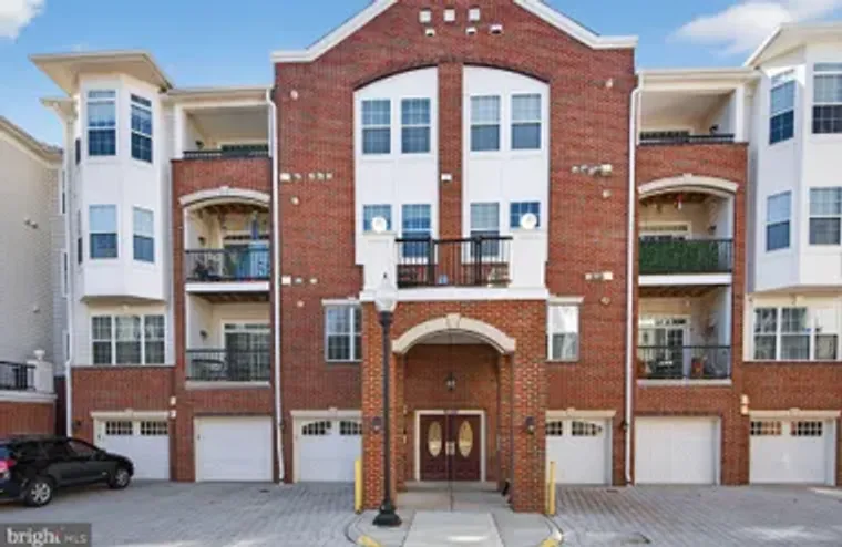 9202 CHARLESTON DR 307, MANASSAS, VA, 20..., Manassas, VA 20110