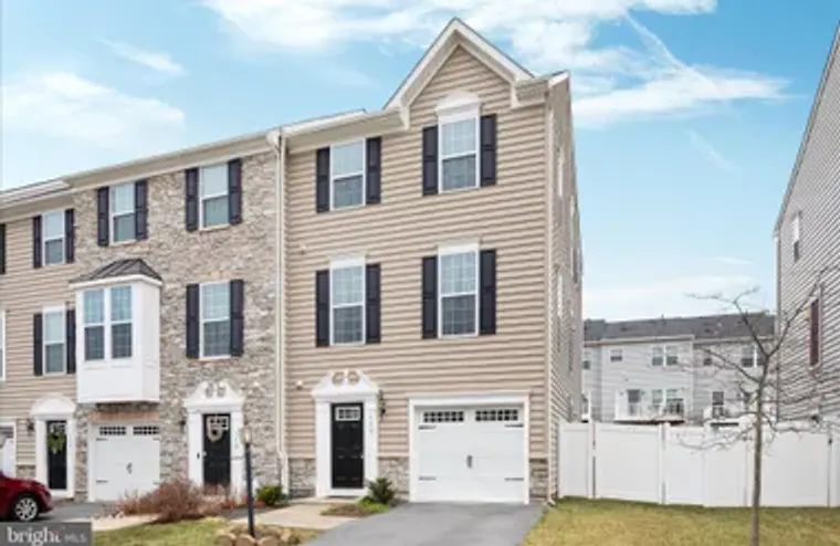 110 CHAMOMILE CT, LAKE FREDERICK, VA, 22..., Lake Frederick, VA 22630