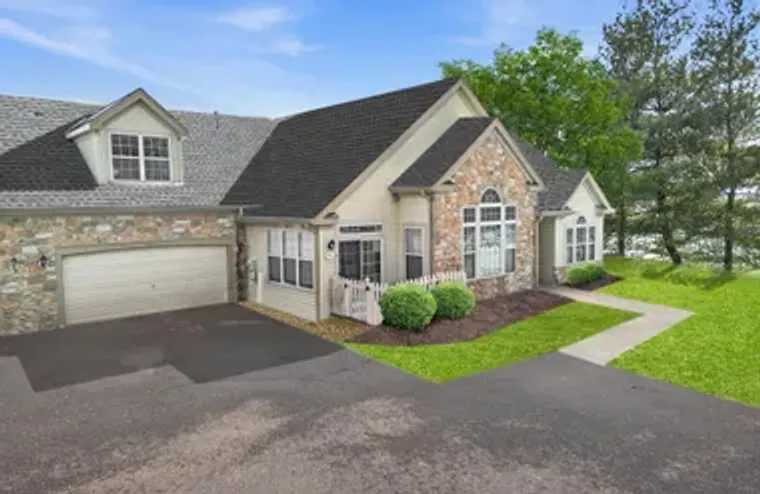 61 LEGACY OAKS DR, RICHBORO, PA, 18954, Richboro, PA 18954