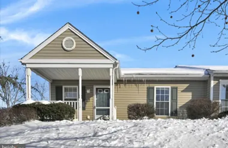 112 W HARMONY DR 108, POTTSTOWN, PA, 194..., Pottstown, PA 19464