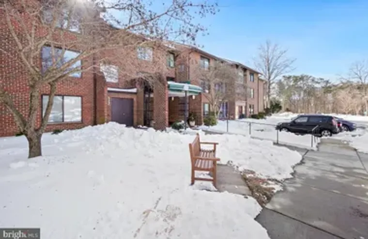 15301 BEAVERBROOK CT APT 2C, SILVER SPRI..., Silver Spring, MD 20906