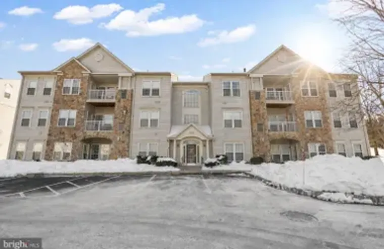 100 FIDDLELEAF LN 301, WARRINGTON, PA, 1..., Warrington, PA 18976