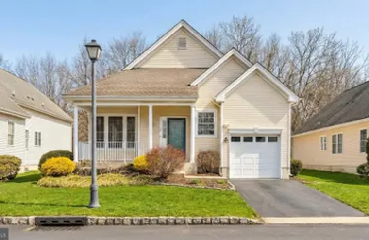 7 SWALLOW DR, HAMILTON, NJ, 08690, Hamilton, NJ 08690