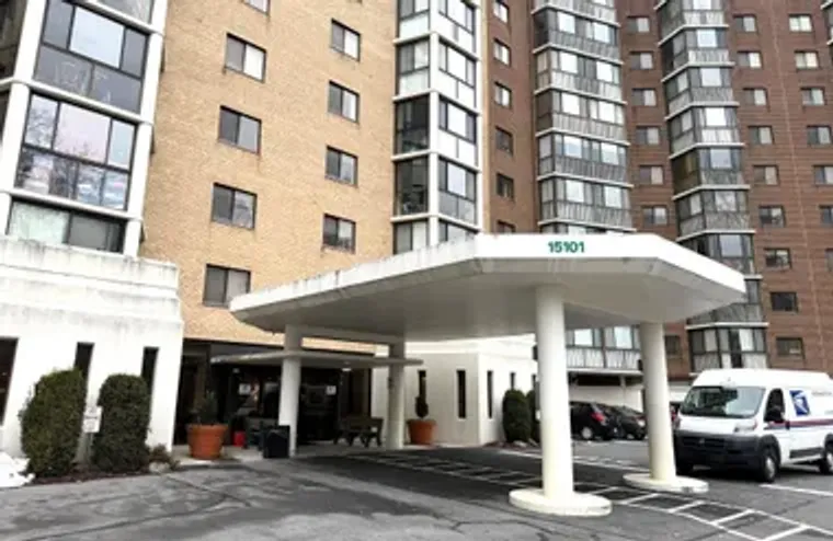 15101 INTERLACHEN DR 1-705, SILVER SPRIN..., Silver Spring, MD 20906