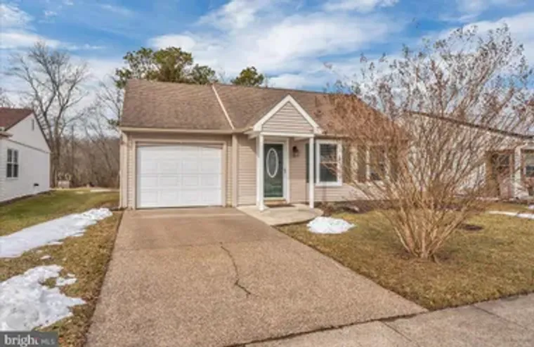 107 DORCHESTER DR, SOUTHAMPTON, NJ, 0808..., Southampton, NJ 08088