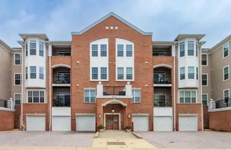 8621 FLUTTERING LEAF TRL 305, ODENTON, M..., Odenton, MD 21113