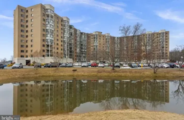 15101 INTERLACHEN DR 1-705, SILVER SPRIN..., Silver Spring, MD 20906