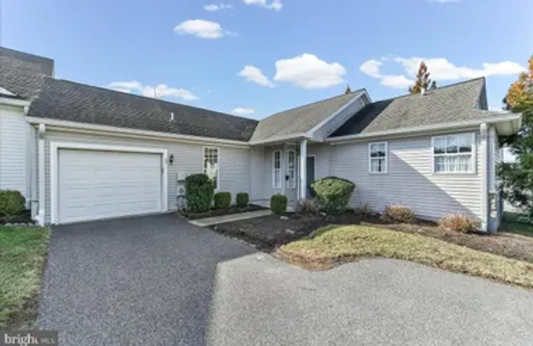 191 E HUNTING HORN LN, GLEN MILLS, PA, 1..., Glen Mills, PA 19342